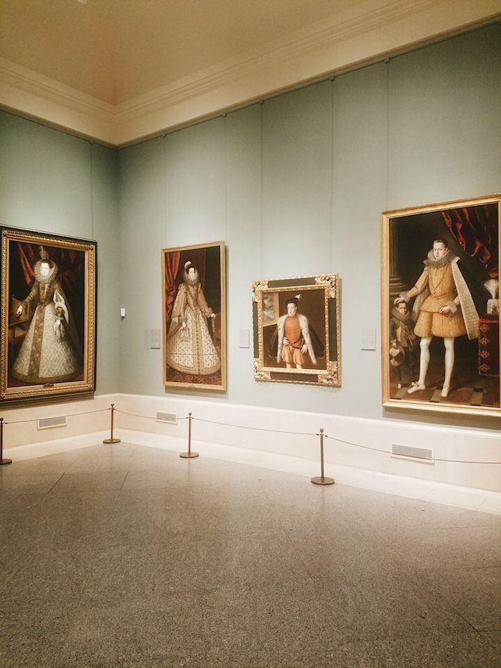 Edinbugh castle art gallery