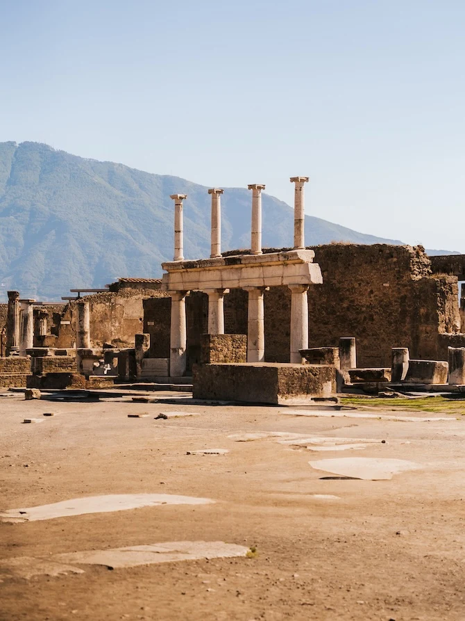 Pompeii tour destination