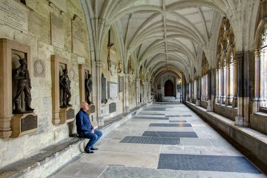 Houses of Parliament & Westminster Abbey tour: Inside the chambers that shaped an empire 6