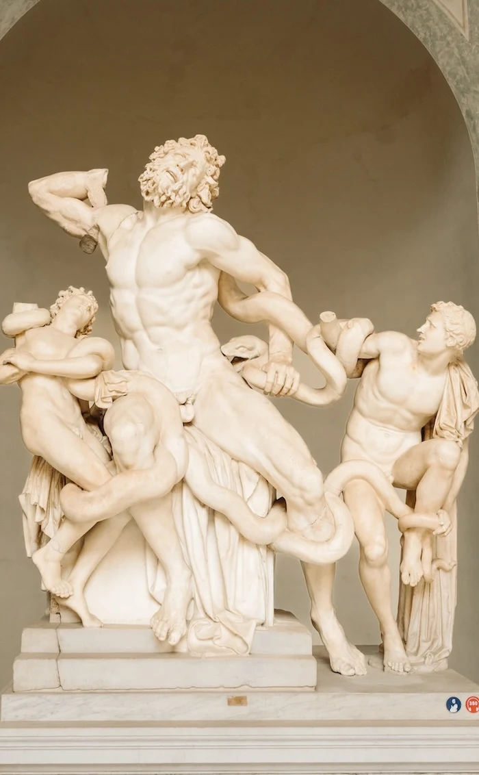 Alone in the Sistine Chapel: VIP entry at the Vatican’s most exclusive hours 4