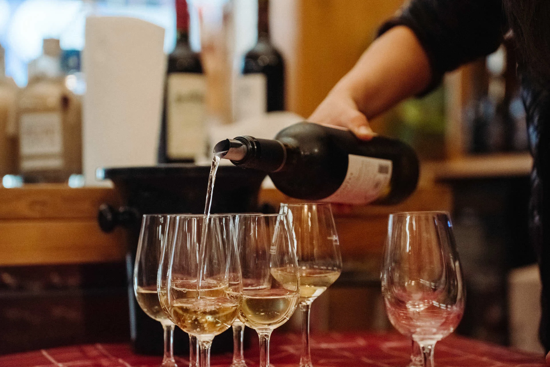 Private Supper Club Seville: A gourmet food and wine tour 4