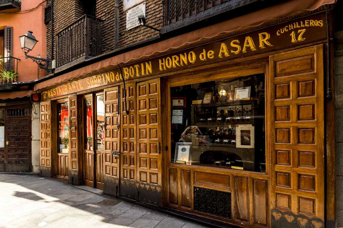 Madrid tapas tour with Botín restaurant: Early access, before it opens