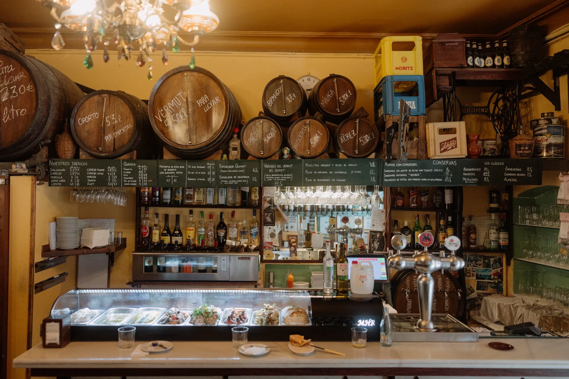 Private Supper Club Barcelona: A gourmet food and wine tour 6
