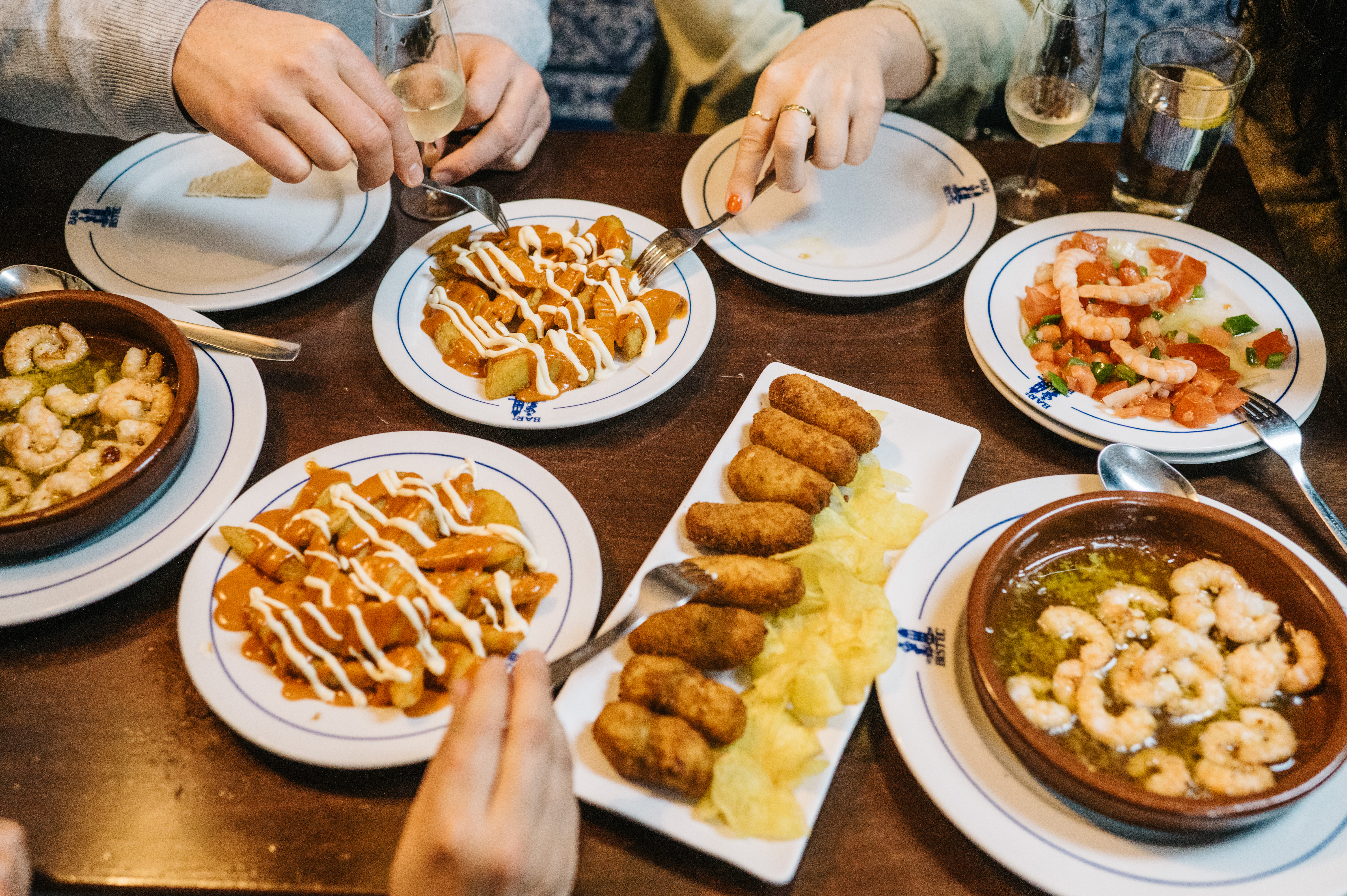 Private Seville tapas tour: Four historic bars in Triana