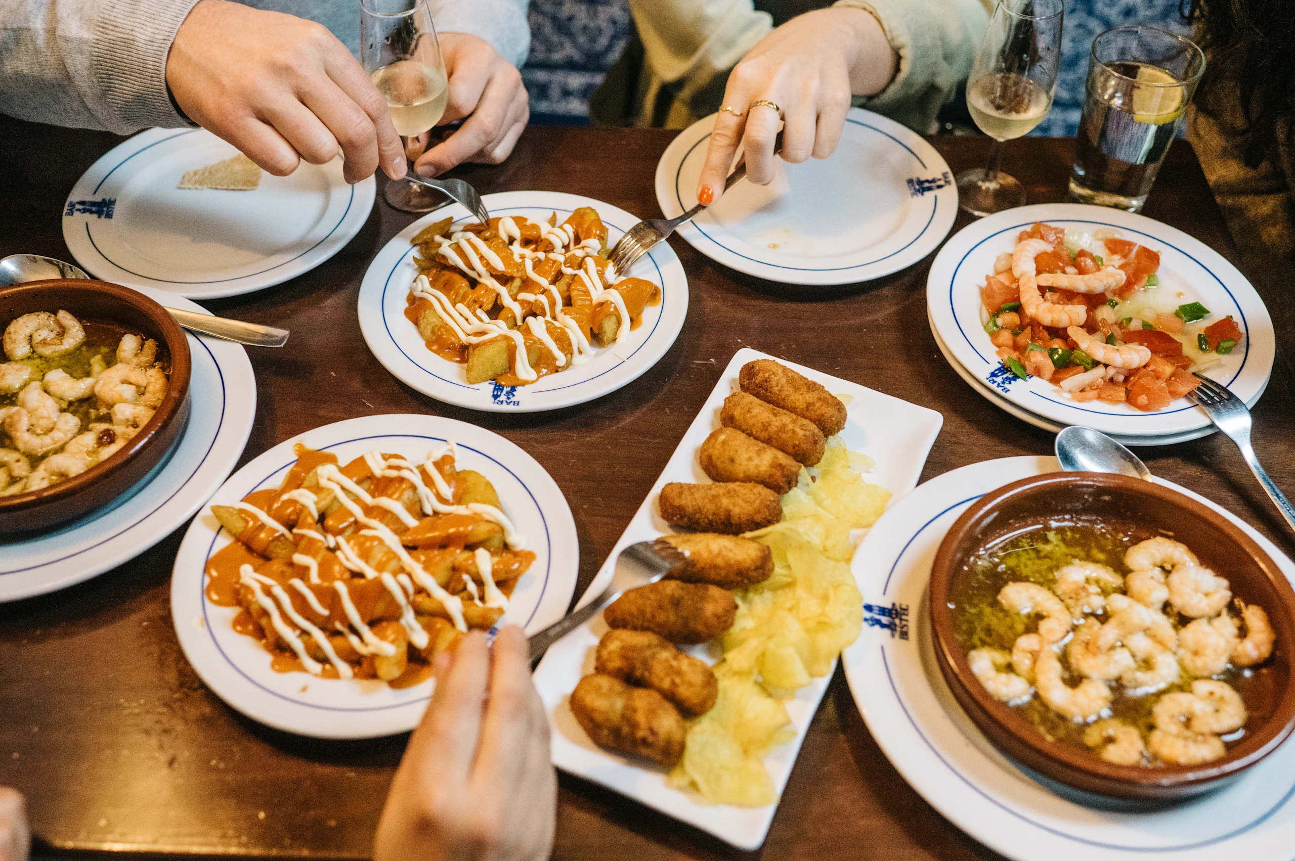 Private Seville tapas tour: Four historic bars in Triana