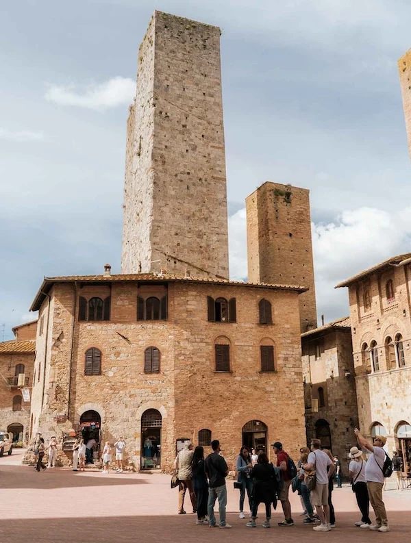 Tuscany day trip from Florence: Chianti, San Gimignano, and Siena 4