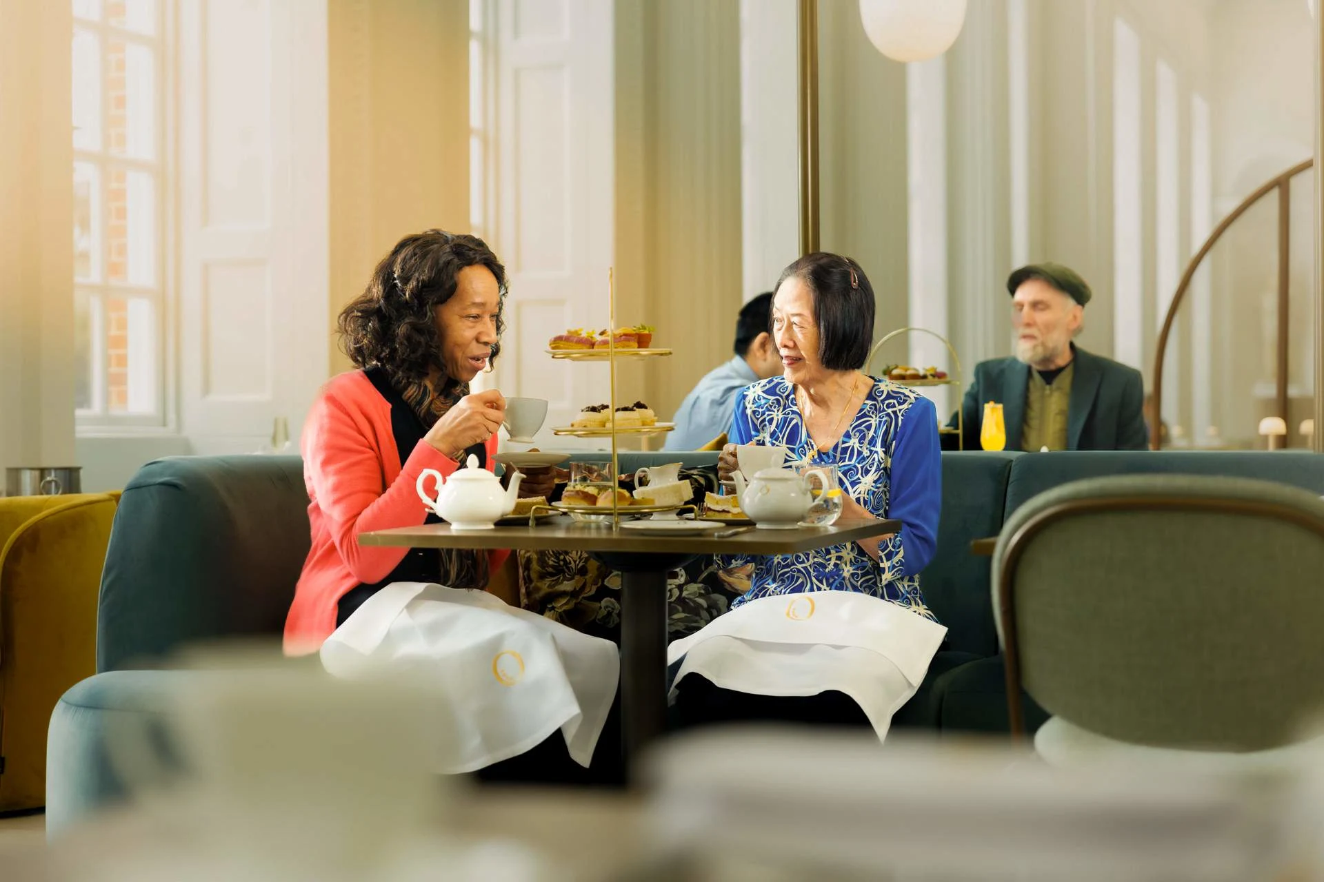 Kensington Palace & royal London tour: Pageantry, palaces, and afternoon tea 3