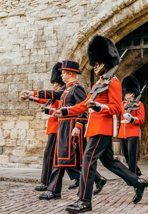 Complete Tower of London tour: Opening ceremony, Crown Jewels, and river cruise 11