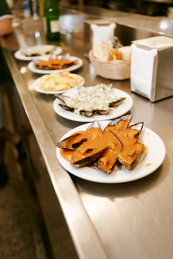 San Sebastian ultimate pintxos tour: The Old Town, bar by bar 9
