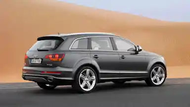 Audi-Q7-V12-TDI-5