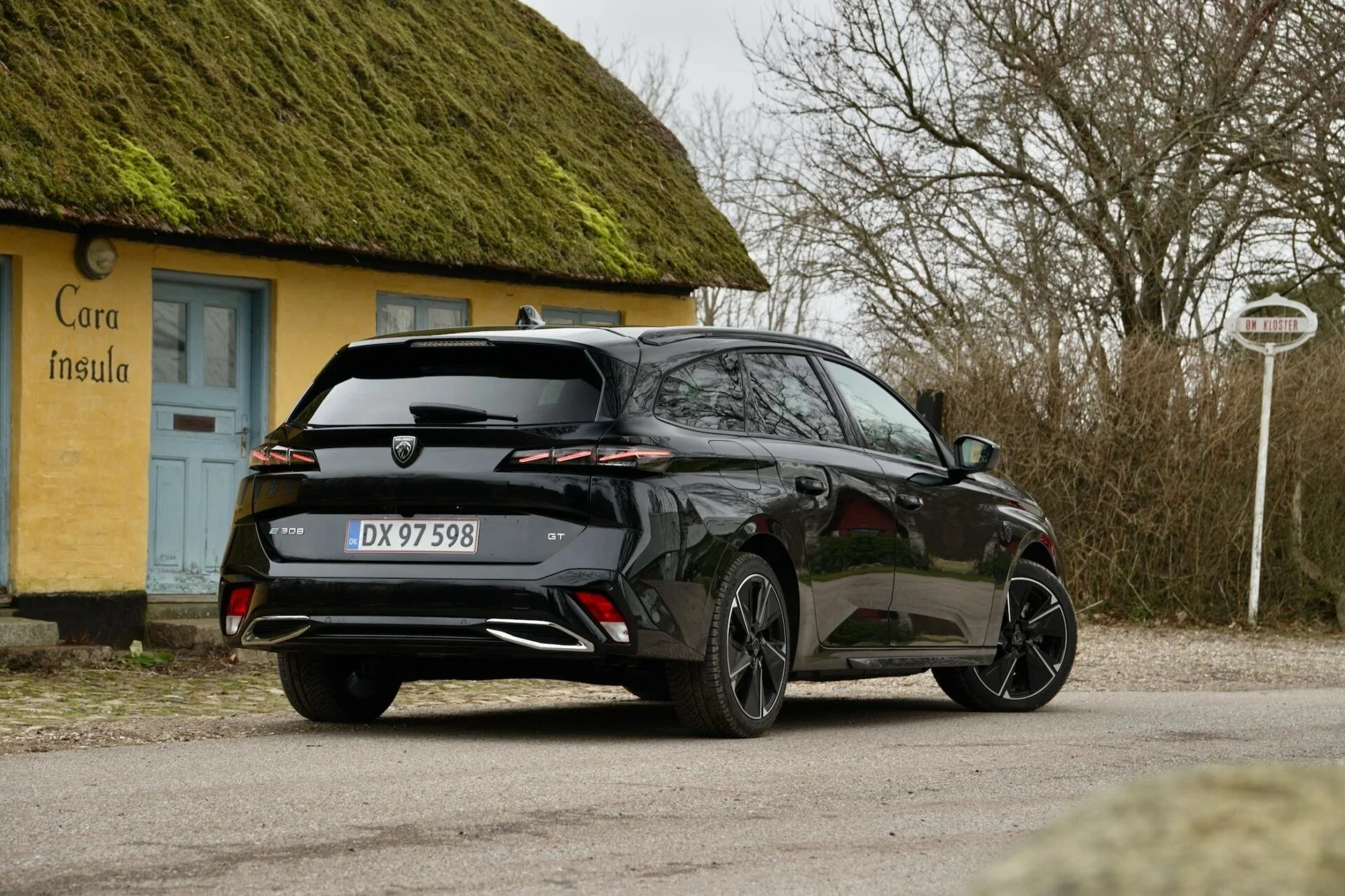 imgi 2 TEST-Peugeot-E-308-SW-754