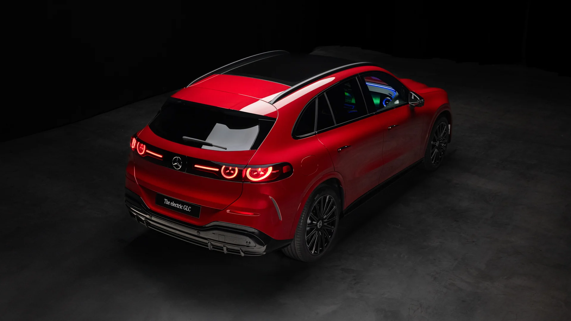 Mercedes-Benz-GLC-Electric-17