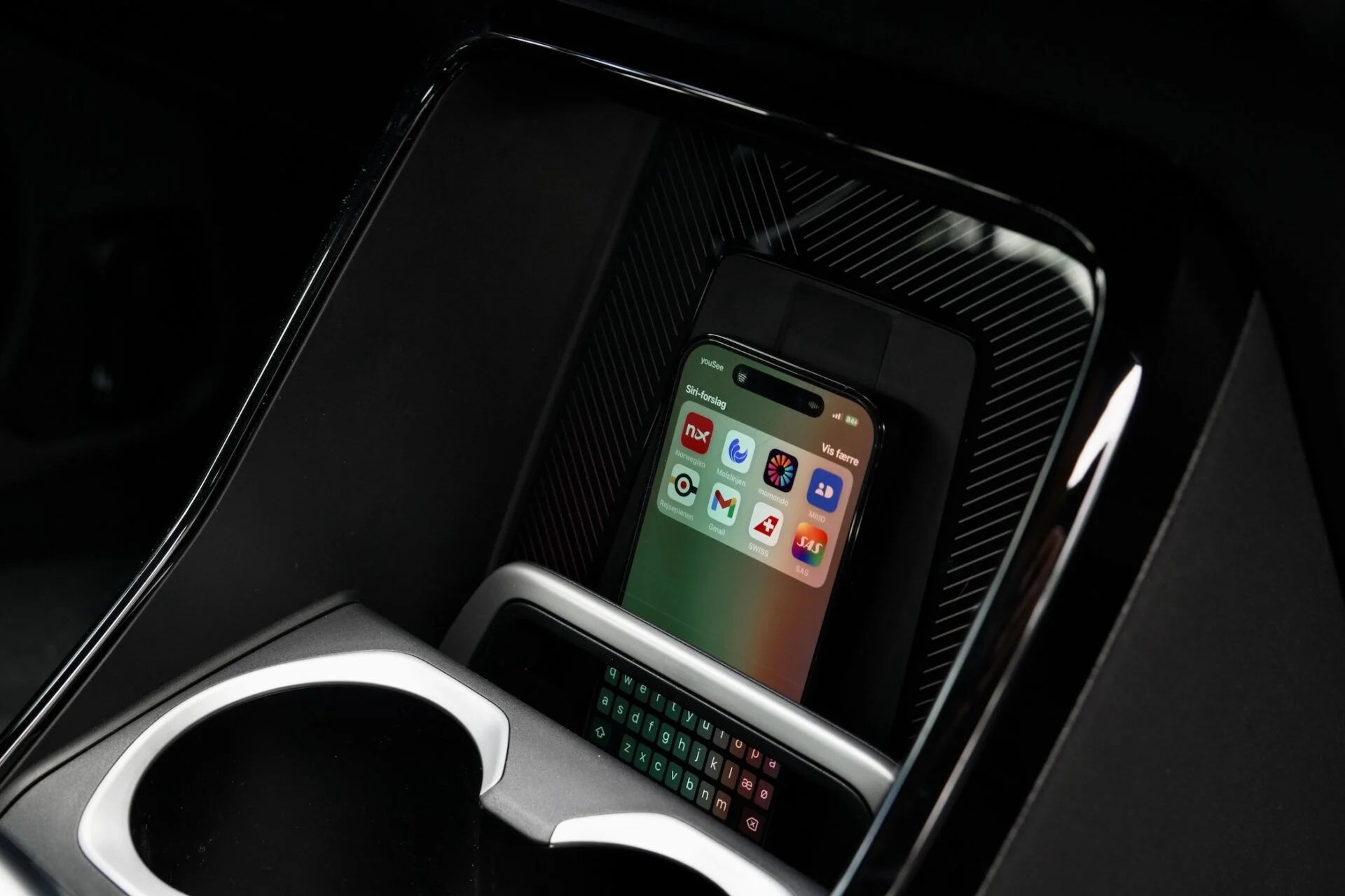 TEST BMW iX1 eDrive20 FC MBB69