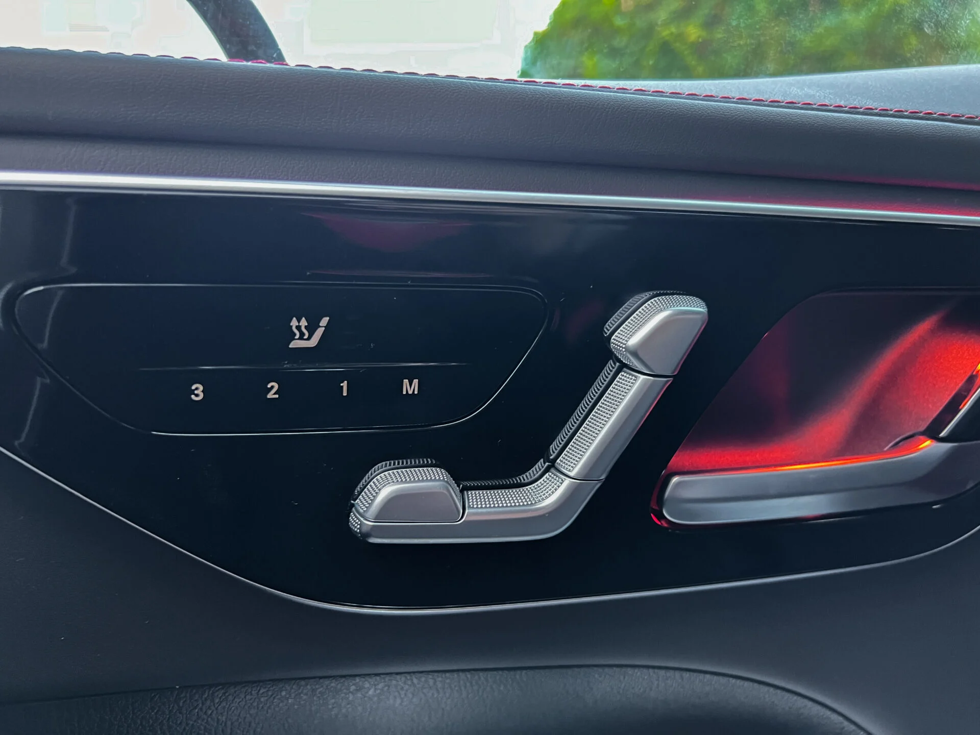 Mercedes-AMG-C-43-Stationcar-03