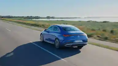Mercedes-Benz-CLA-27