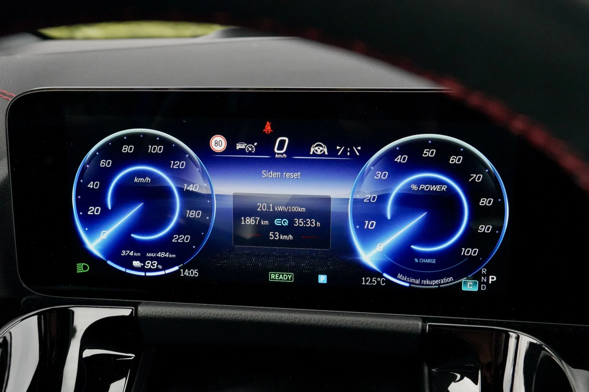 TEST MB EQA 250+ FL MBB 3205