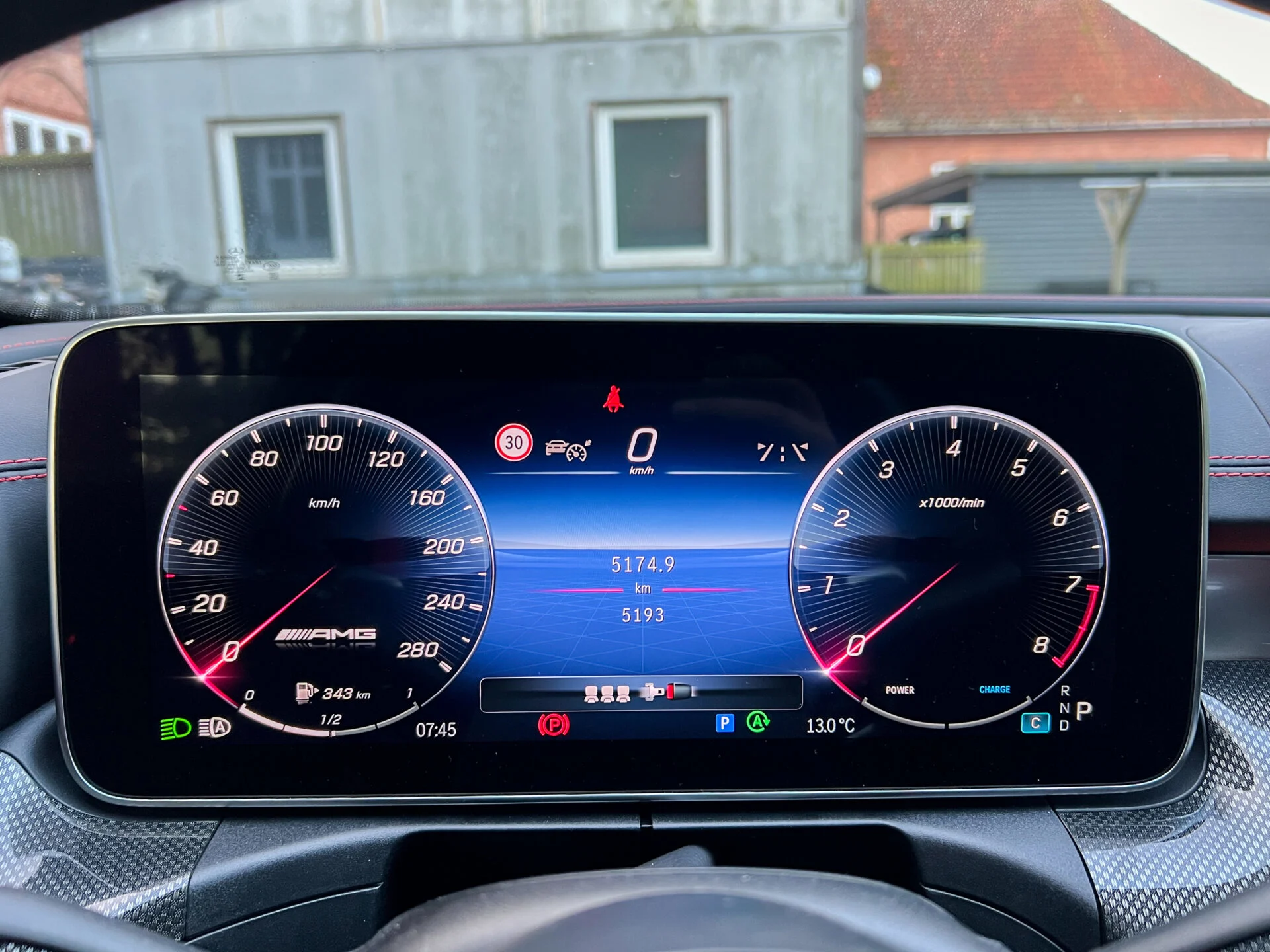 Mercedes-AMG-C-43-Stationcar-07