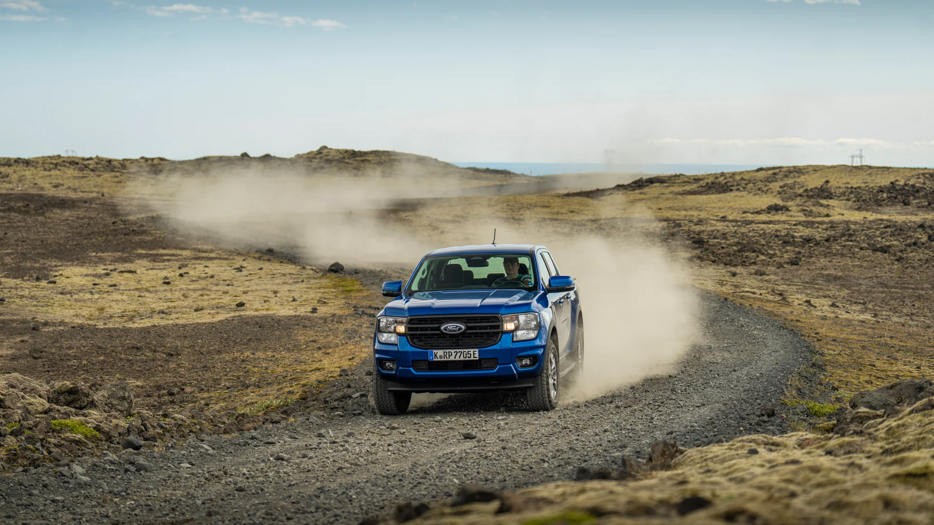 Ford-Ranger-PHEV-12