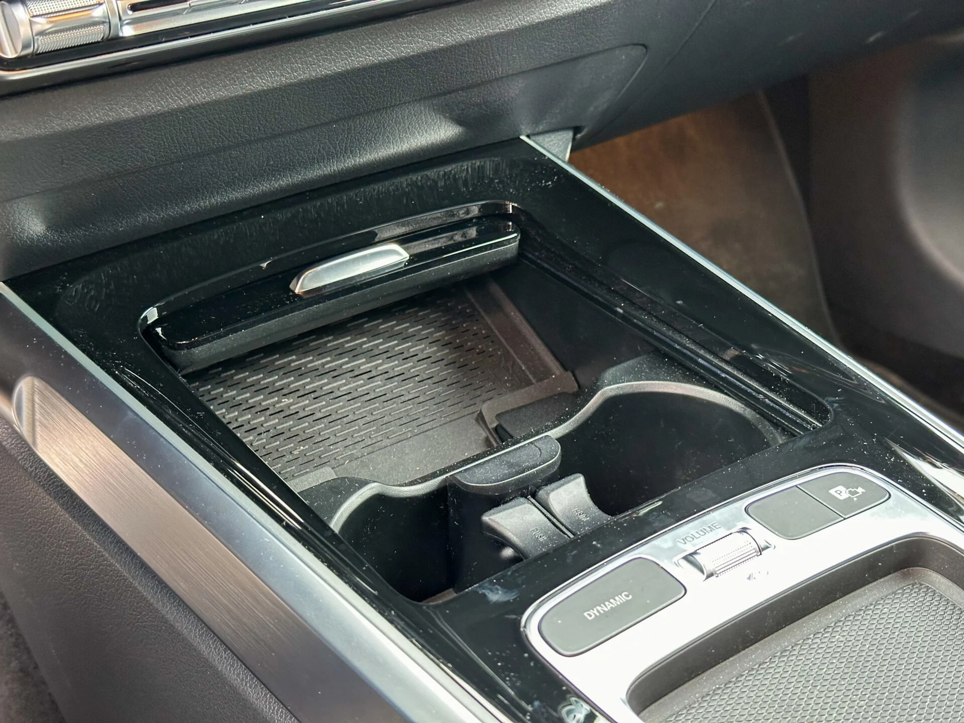 Mercedes-Benz GLB 220d-11