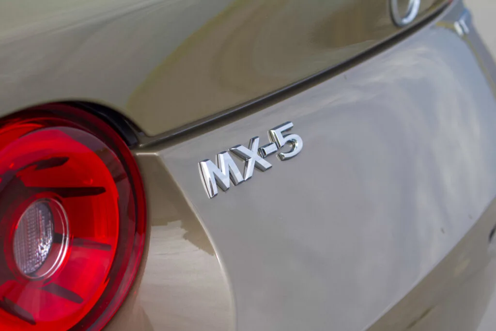 Mazda MX-5 (5)