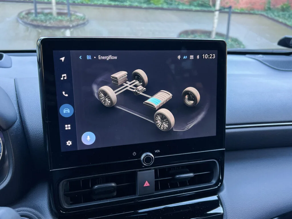 Ford Puma vs Toyota Yaris Cross (25)