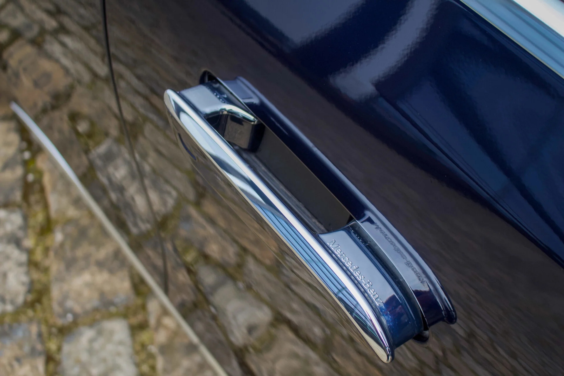 Mercedes-Benz E 220 d-23