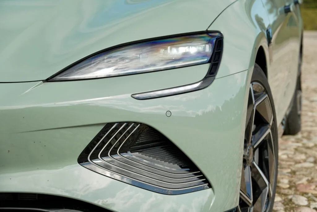 Ligegyldig Lexus (2)