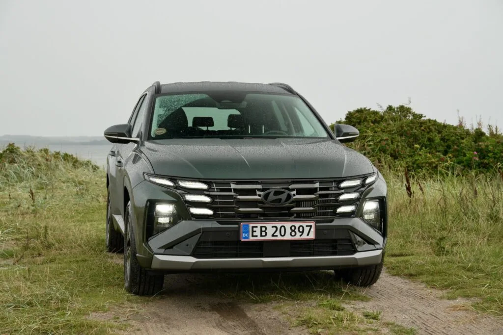 Nissan Qashqai vs Hyundai Tucson (18)