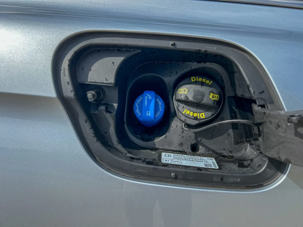 Närbild på tanklock