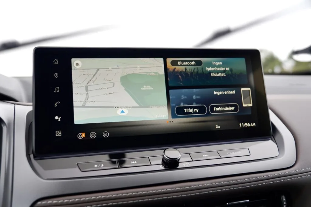 Nissan Qashqai vs Hyundai Tucson (8)