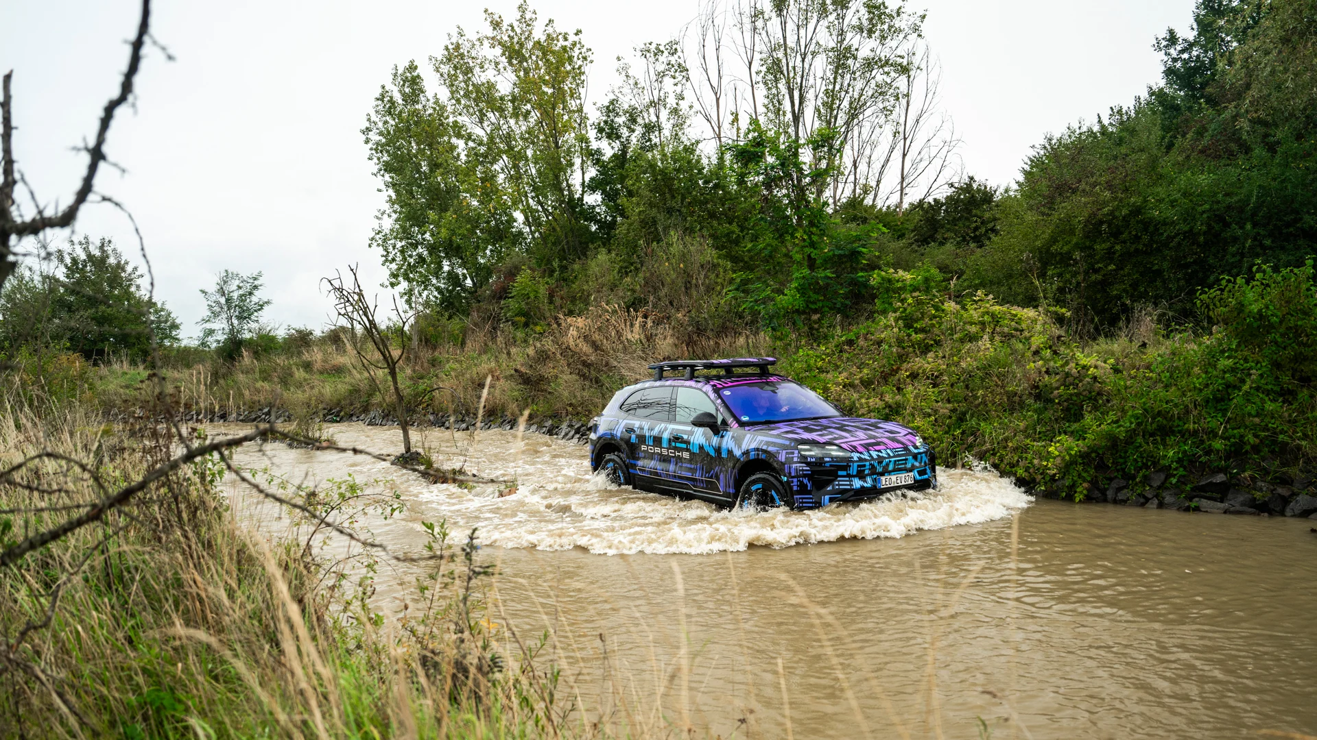 Porsche-Cayenne-Electric-1