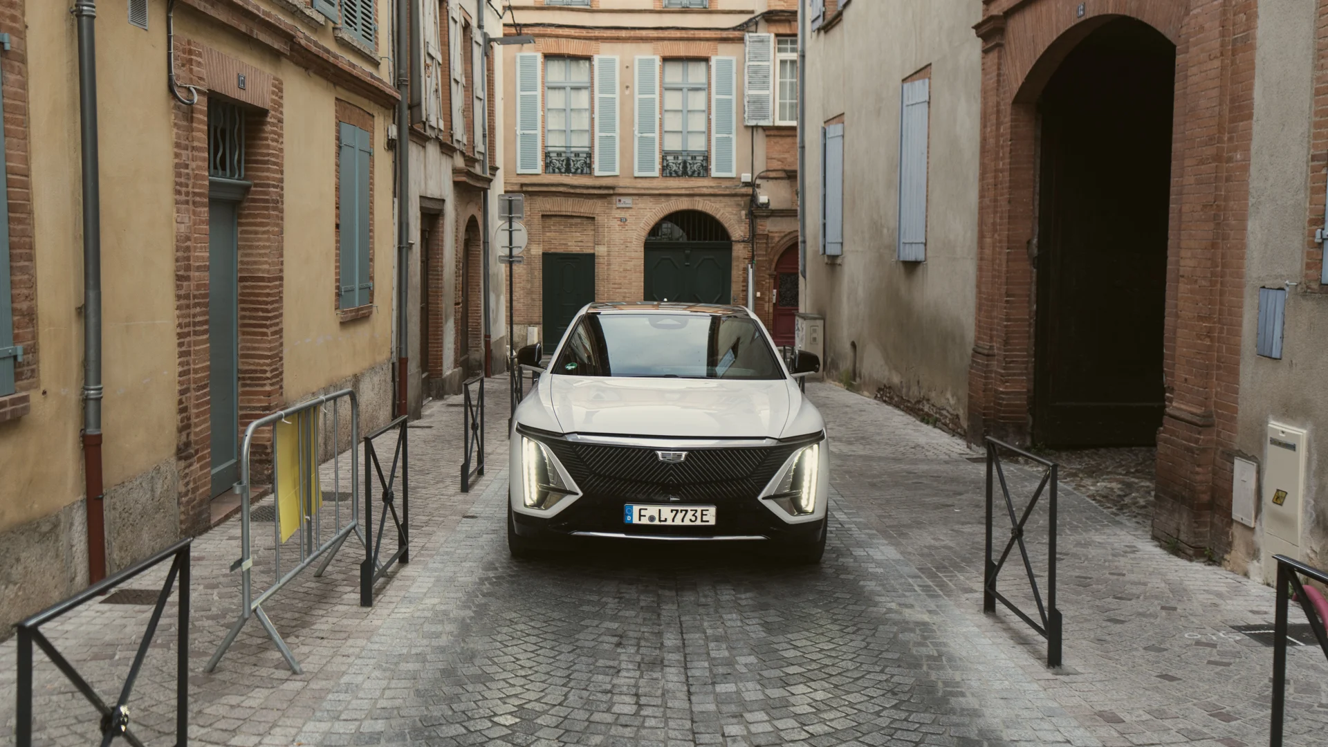 Cadillac-Lyriq-22