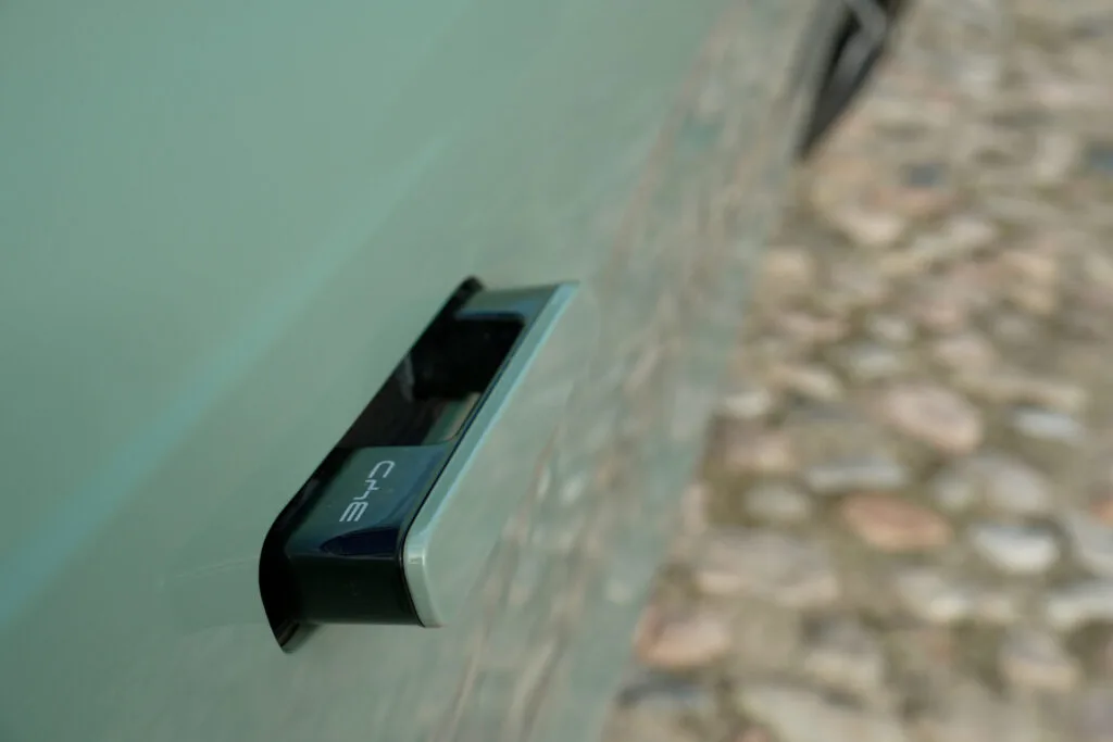 Ligegyldig Lexus (3)