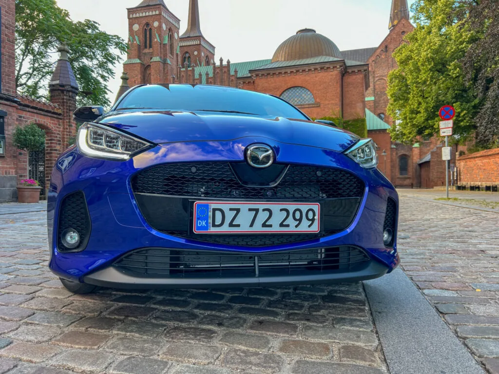 Mazda 2 Hybrid (15)