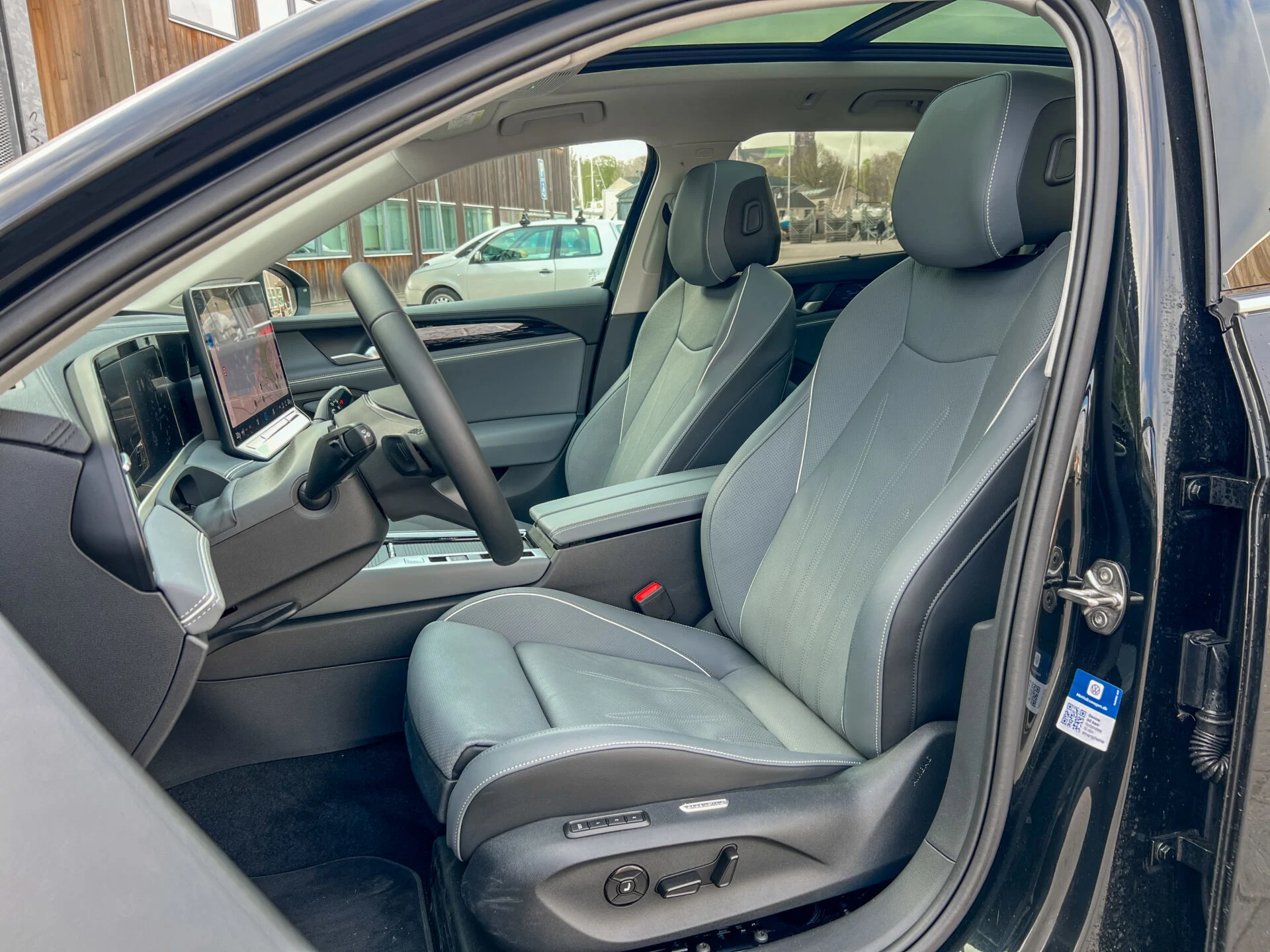 VW-Passat-Variant-34