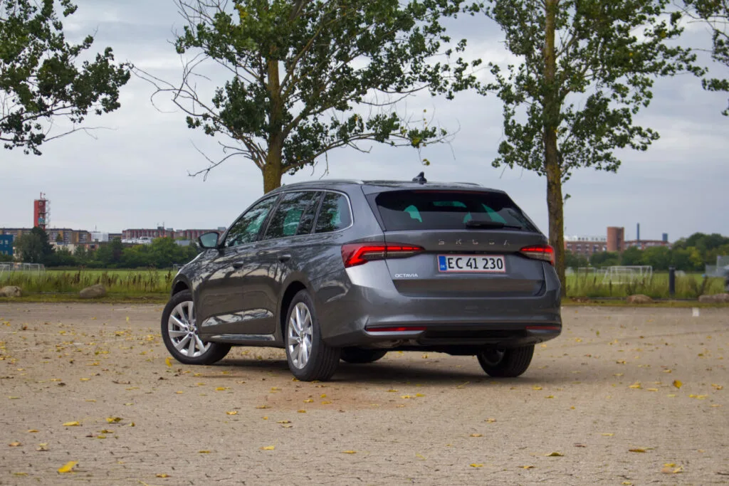 Skoda Octavia Combi (5)
