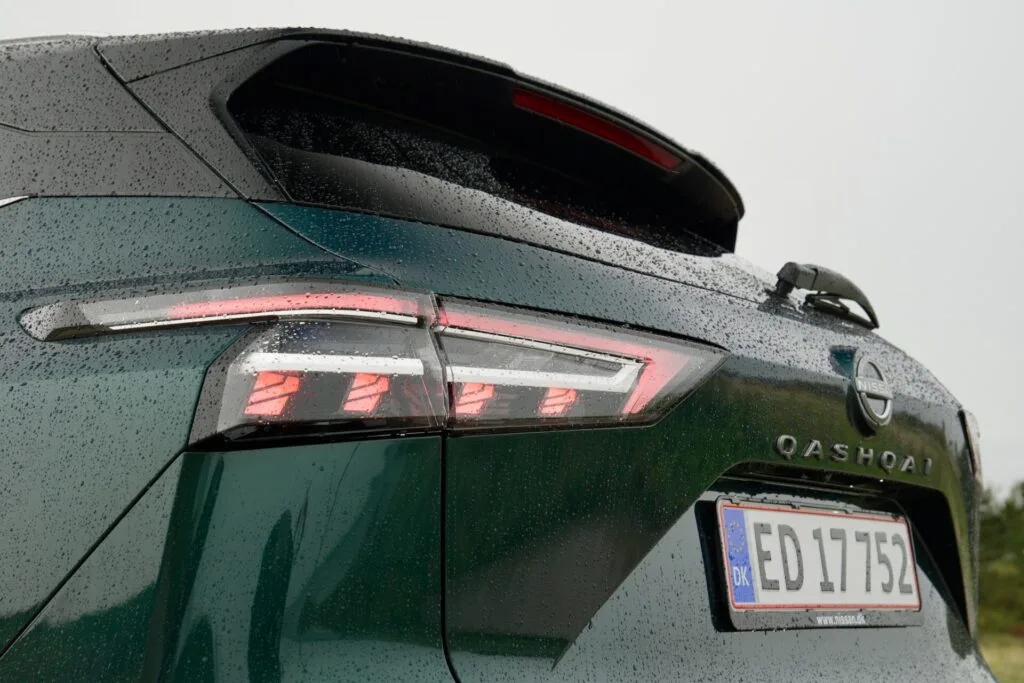 Nissan Qashqai vs Hyundai Tucson (14)