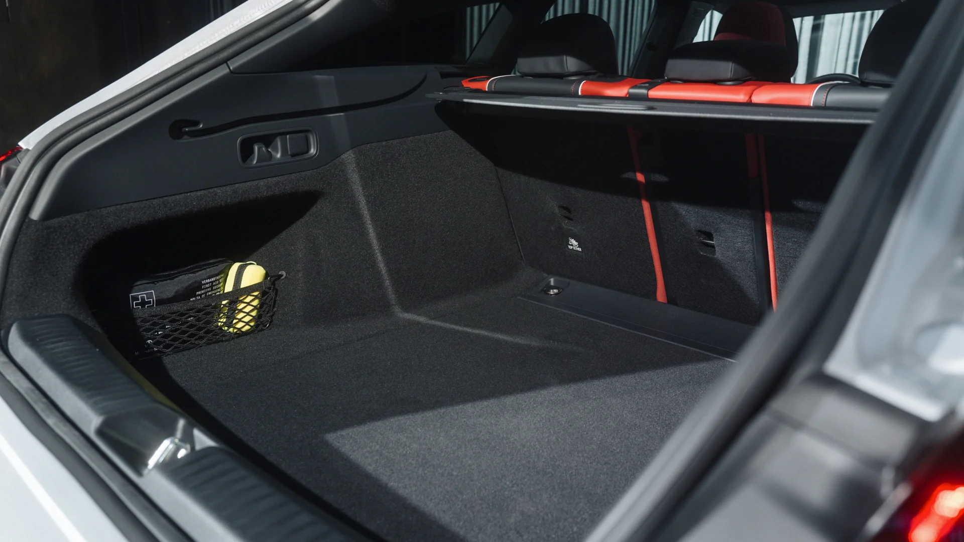 Mercedes-CLA-Shooting-Brake-11