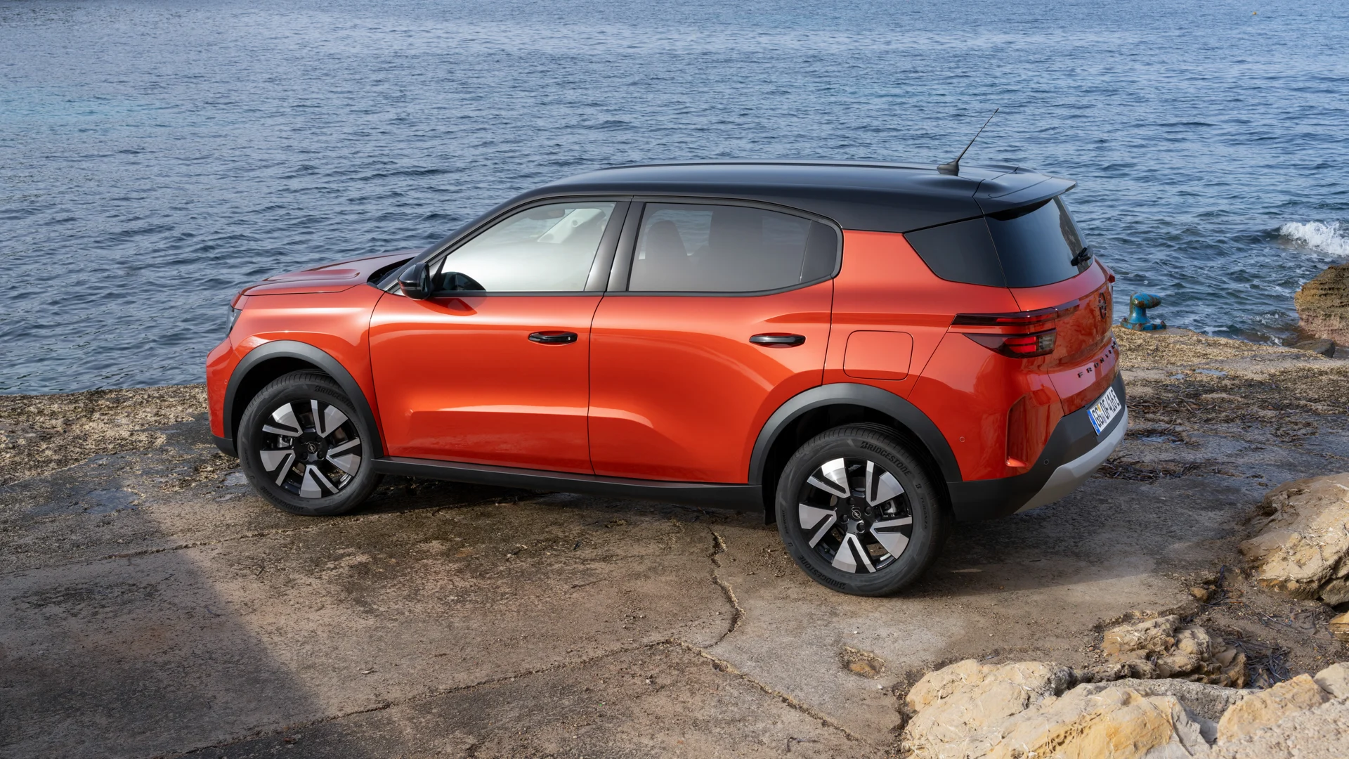 Opel-Frontera-09