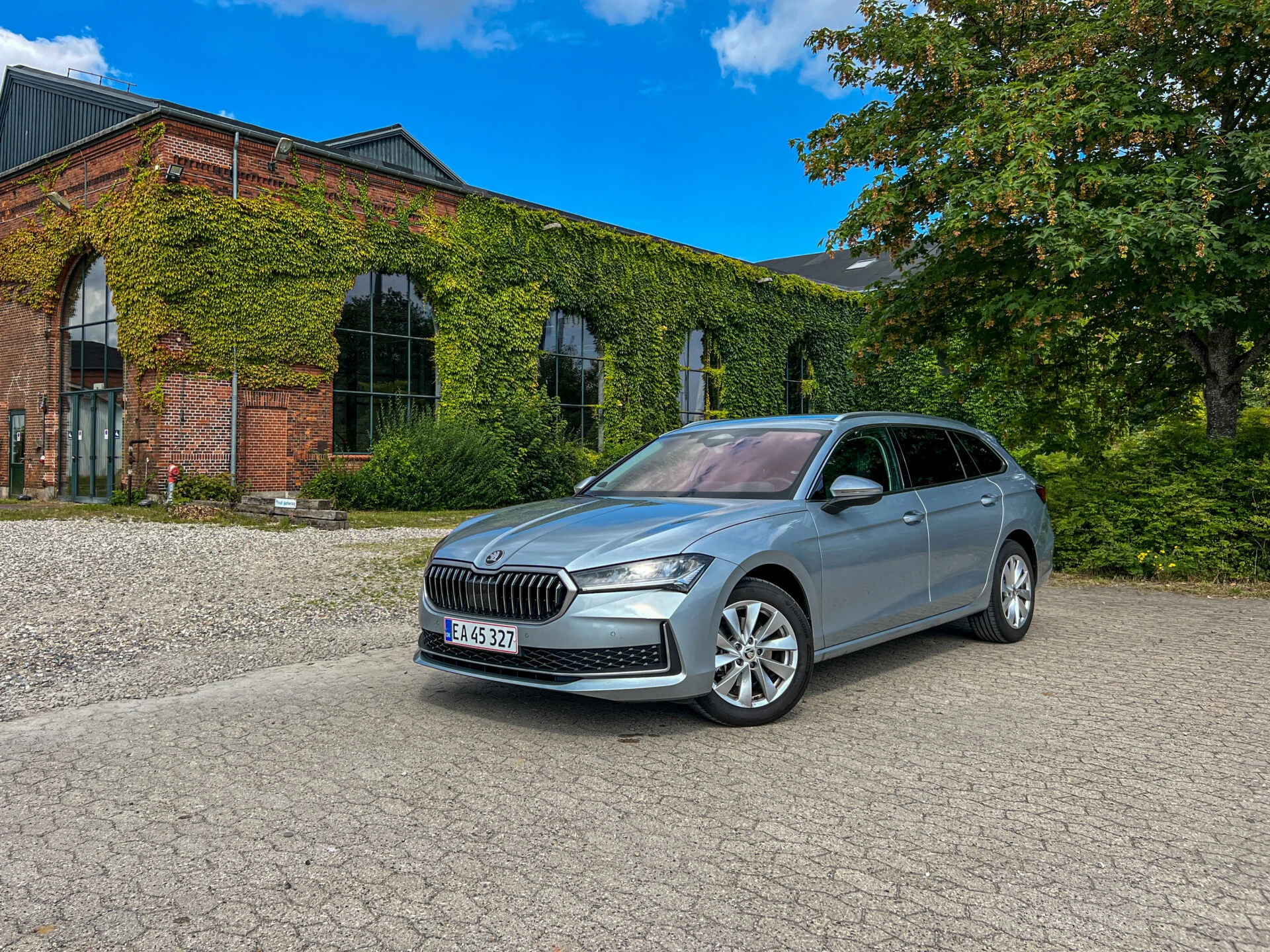 Skoda Superb Combi (1)