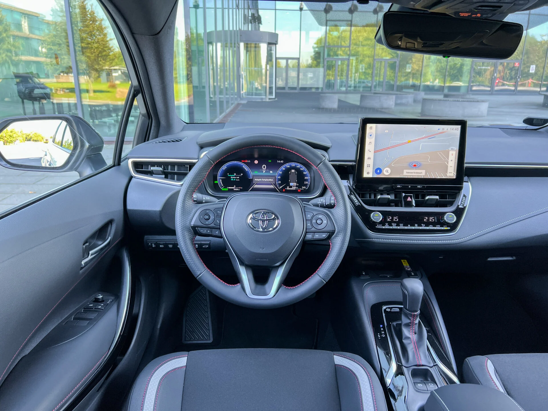 Toyota-Corolla-Touring-Sports-GR-Sport-17