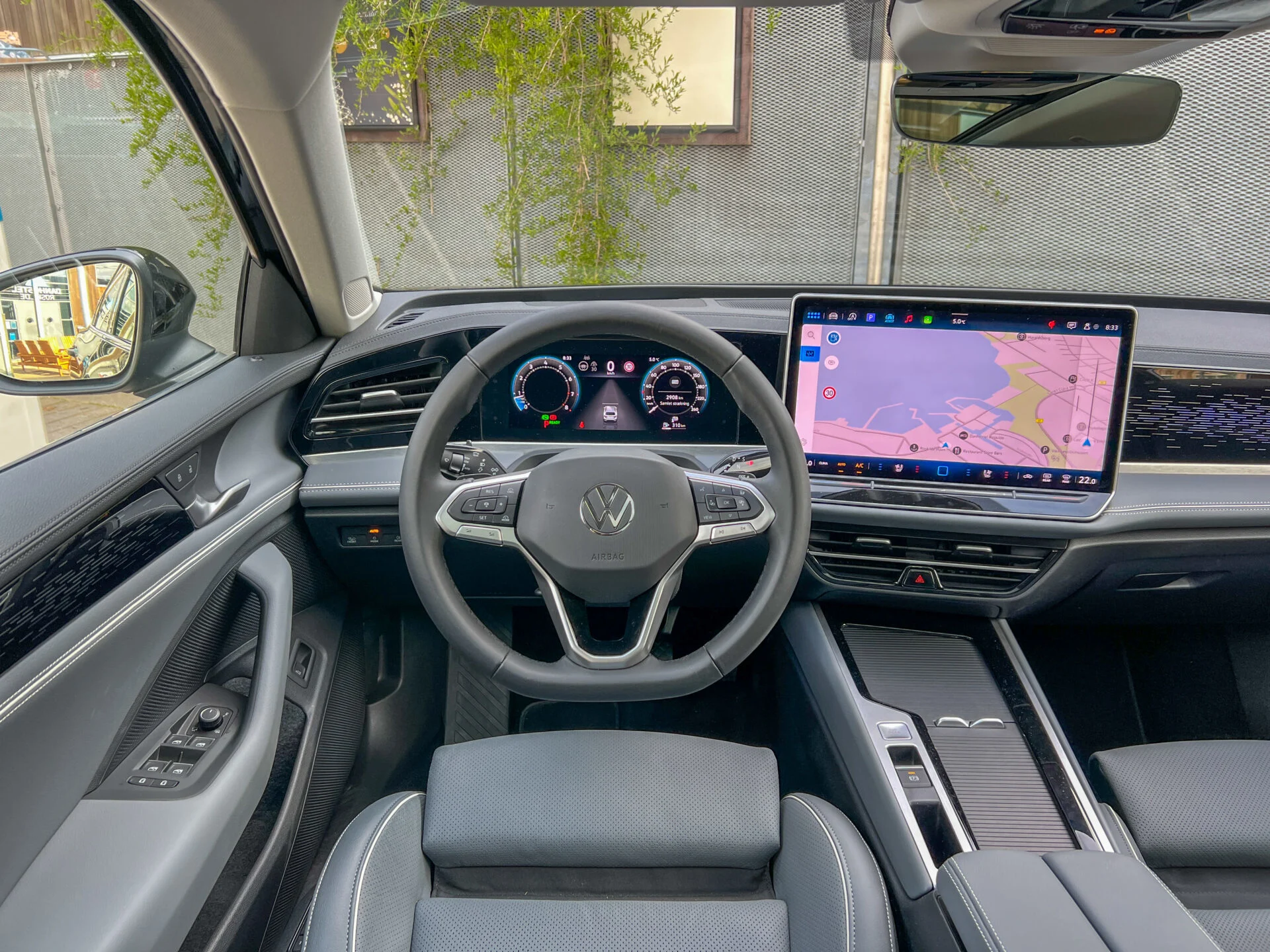 VW-Passat-Variant-21-1