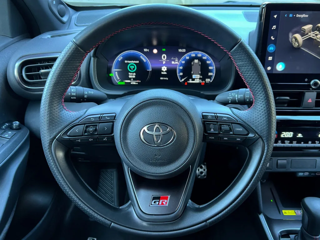 Ford Puma vs Toyota Yaris Cross (23)