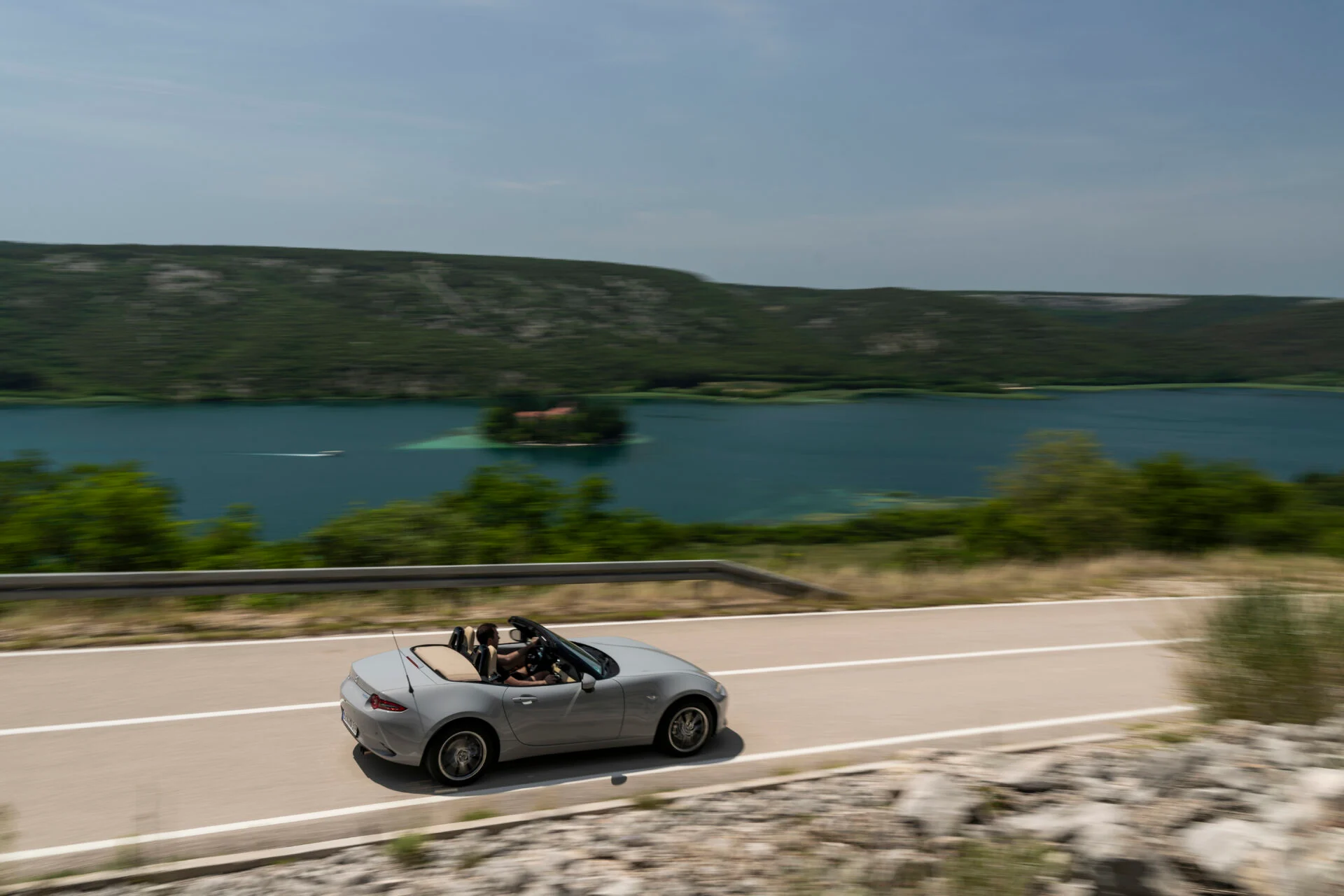 mazda_mx-5_35th_anniversary_2024_mazda_mx-5_ag_act_21_highres-1