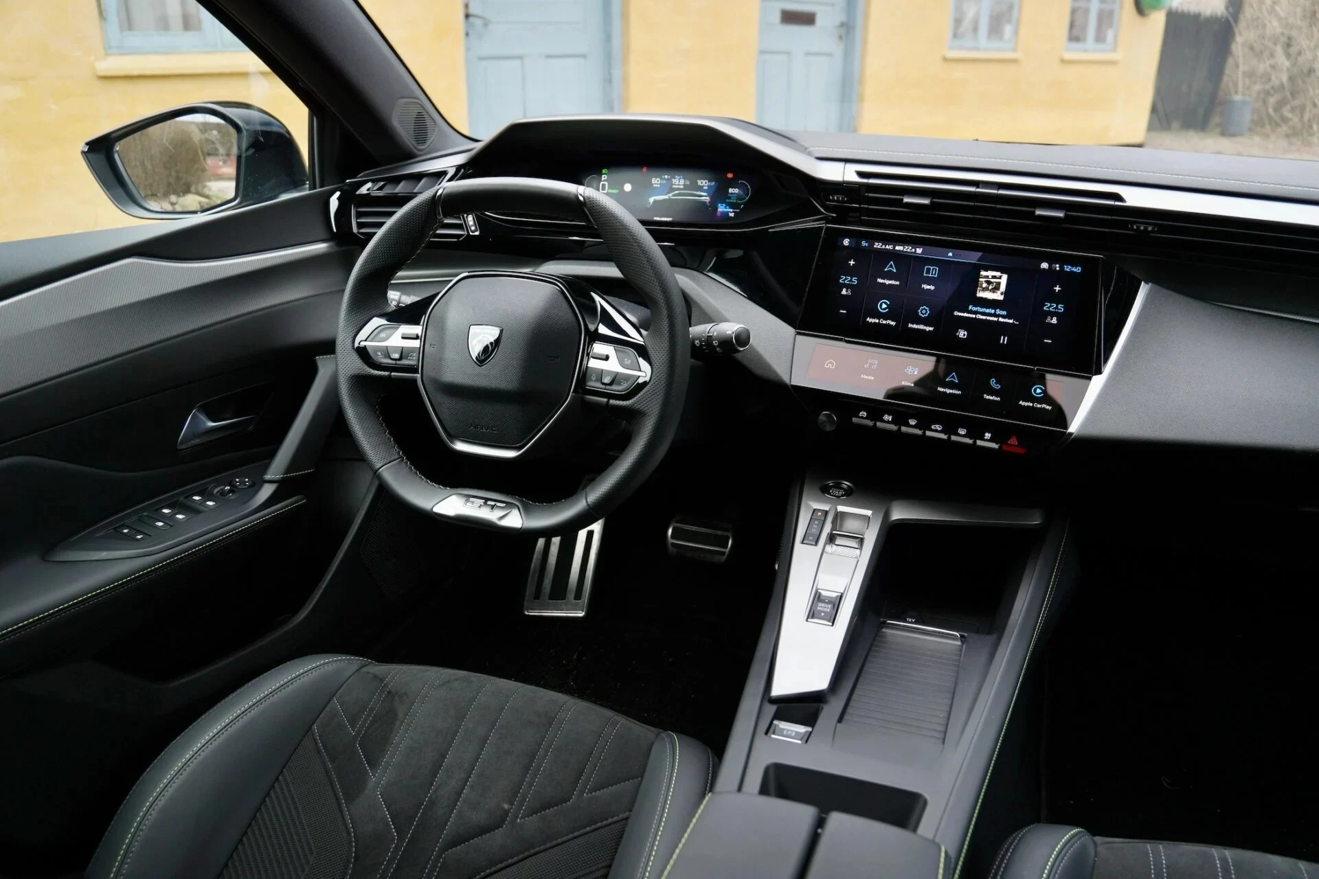 imgi 18 TEST-Peugeot-E-308-SW-824