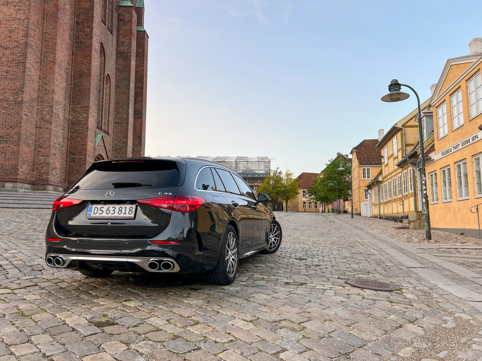 Mercedes-AMG-C-43-Stationcar-32
