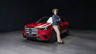 Mercedes-Benz-GLC-Electric-10