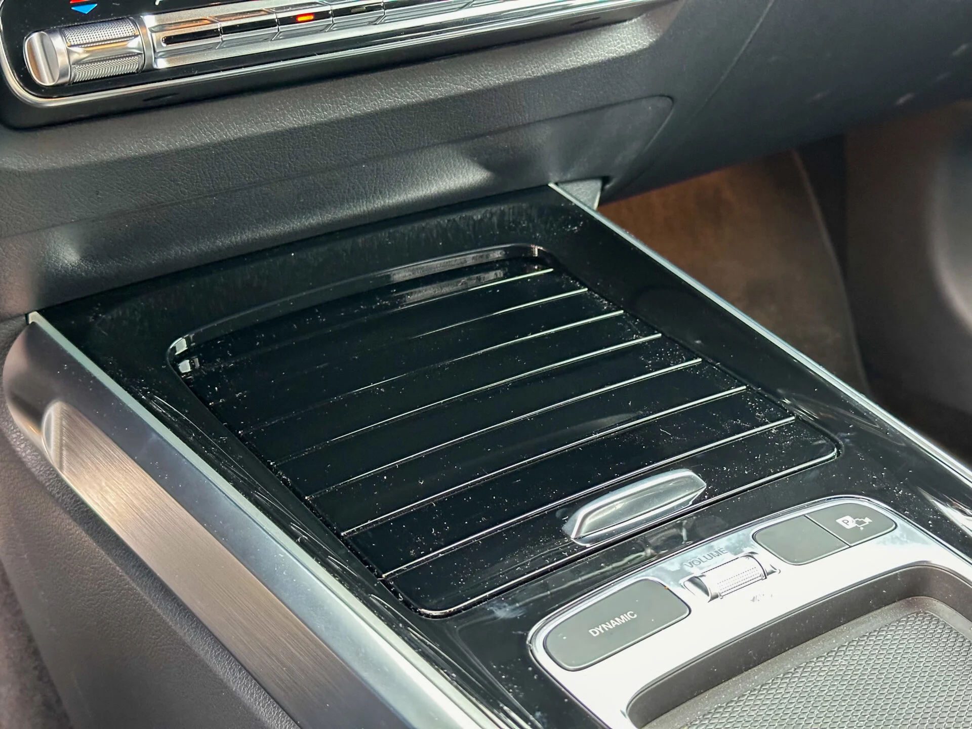 Mercedes-Benz GLB 220d-12