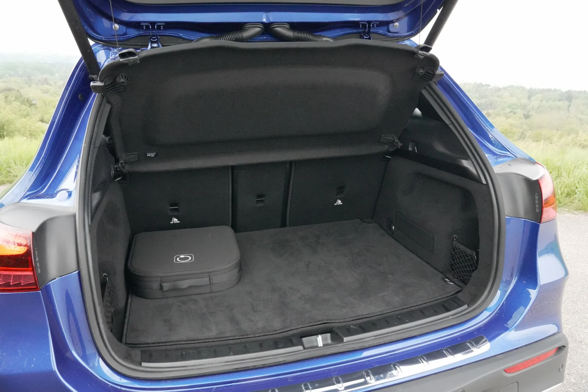 TEST MB EQA 250+ FL MBB 3235