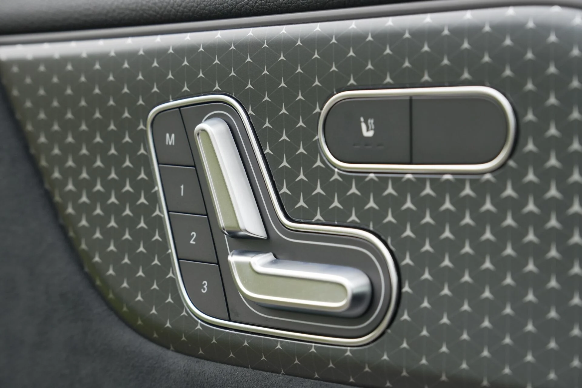 TEST MB EQA 250+ FL MBB 3157